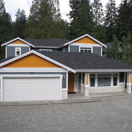 Riverfront Bed And Breakfast Lynn Creek Exteriér fotografie